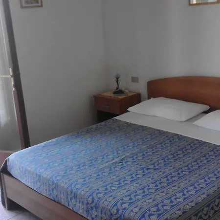 招待所 Eremo Dei Poeti 3*